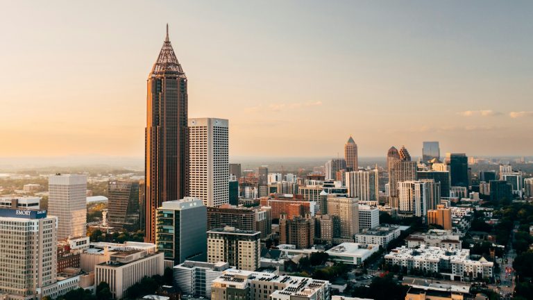 Best Neighborhoods in Atlanta for Families Seeking Schools, Space, and Shorter Commutes